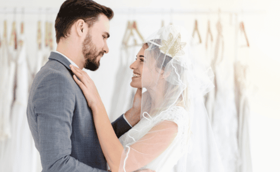 Custom Wedding Portrait Ideas for Reception Decor That Feel Personal and Elegant
