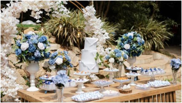 Interactive Wedding Food Stations Guests Remember